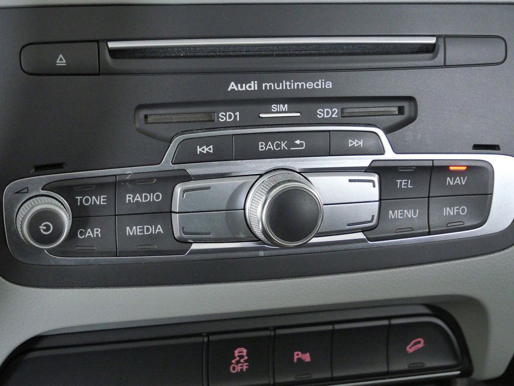 Thumbnail: 2017 Audi Q3 - 45