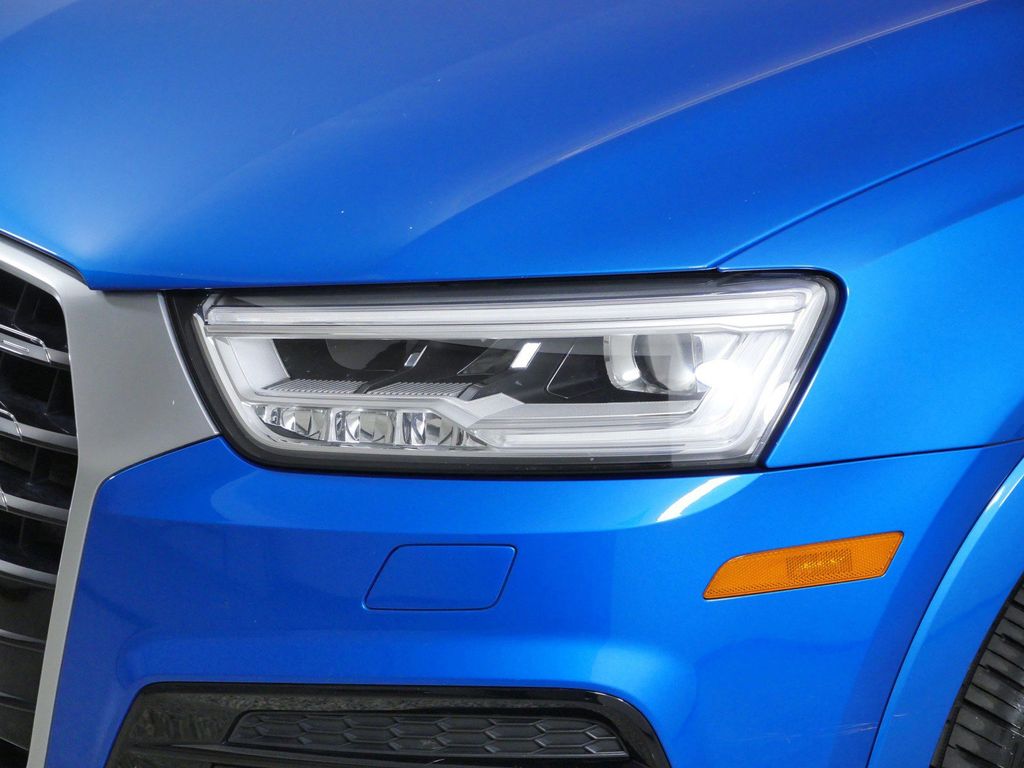 Thumbnail: 2017 Audi Q3 - 17