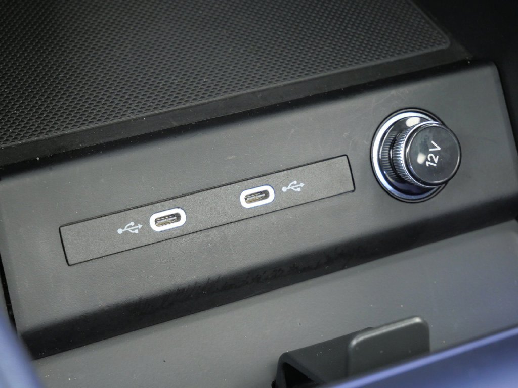 Thumbnail: 2024 Audi Q4 e-tron - 50