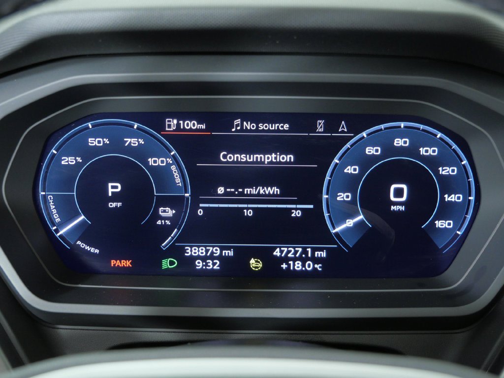 Thumbnail: 2024 Audi Q4 e-tron - 52