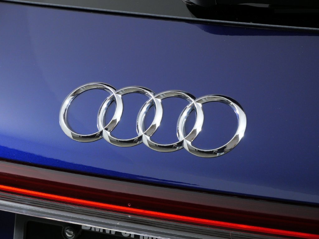 Thumbnail: 2024 Audi Q4 e-tron - 20