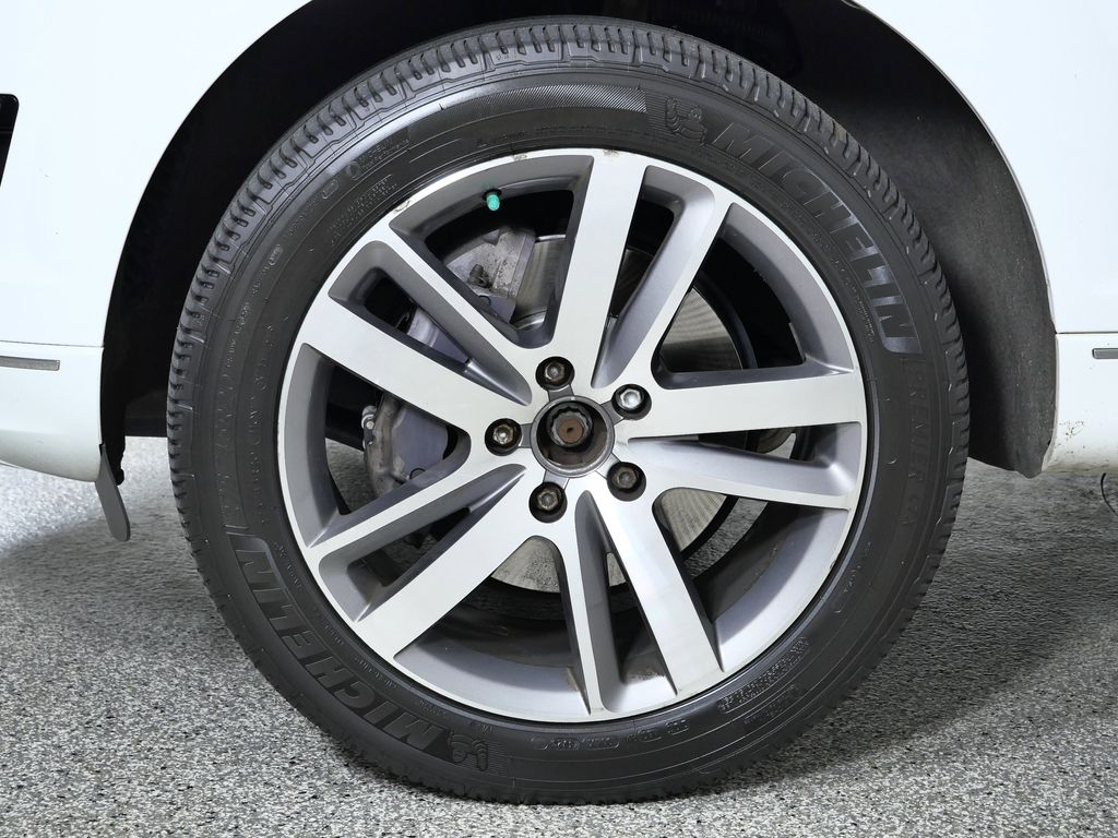 Thumbnail: 2015 Audi Q7 - 26