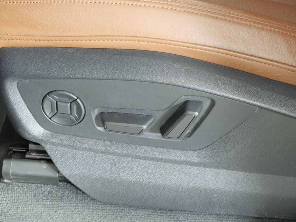 Thumbnail: 2022 Audi Q7 - 41
