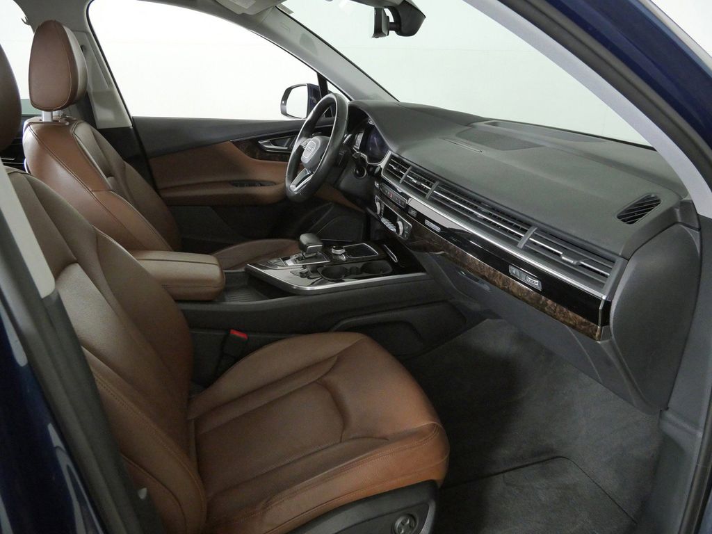 Thumbnail: 2018 Audi Q7 - 9