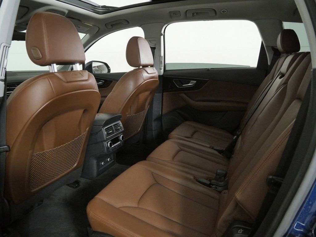 Thumbnail: 2018 Audi Q7 - 34