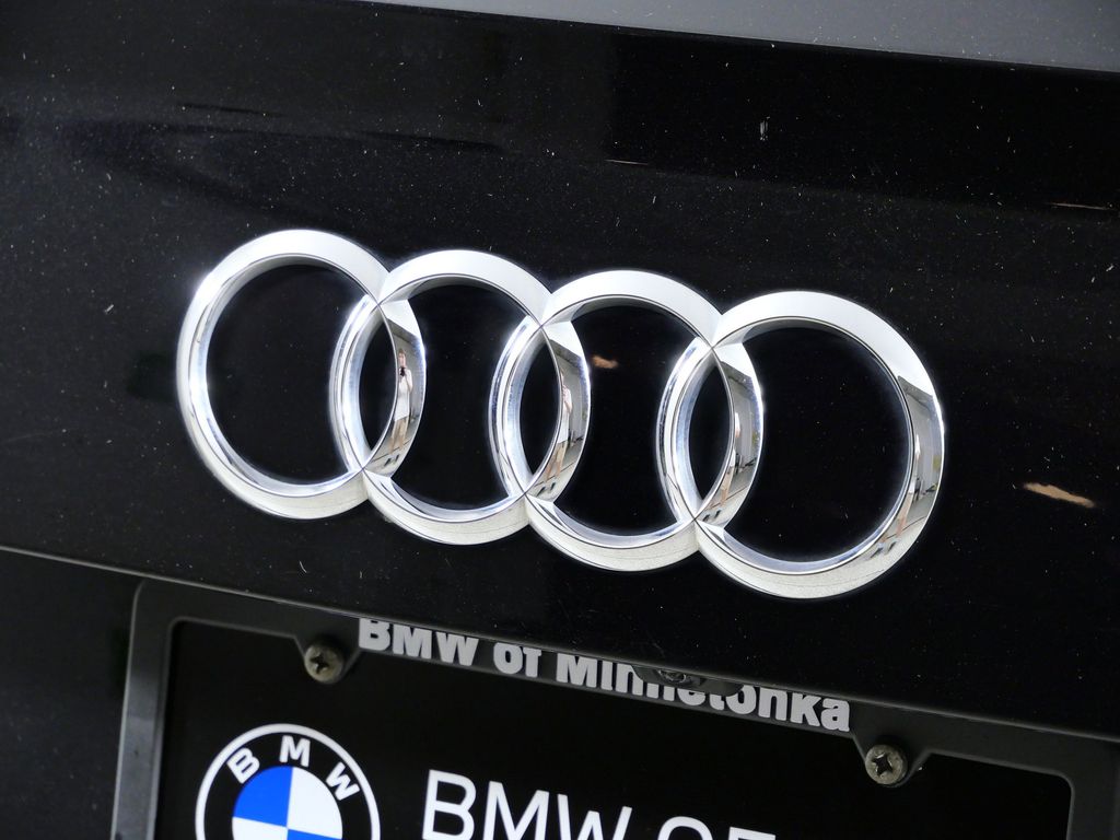 Thumbnail: 2019 Audi Q7 - 7