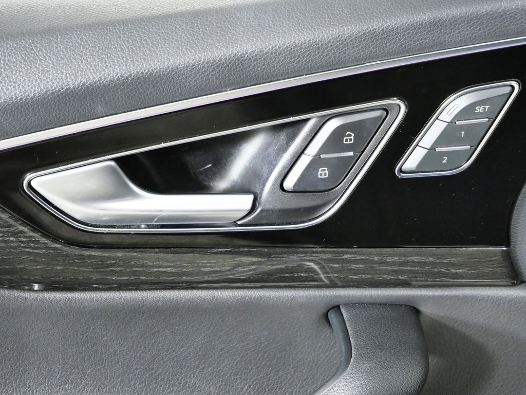 Thumbnail: 2019 Audi Q7 - 39