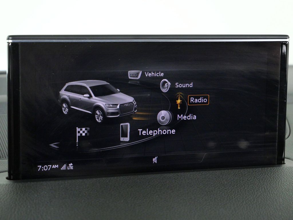 Thumbnail: 2019 Audi Q7 - 12