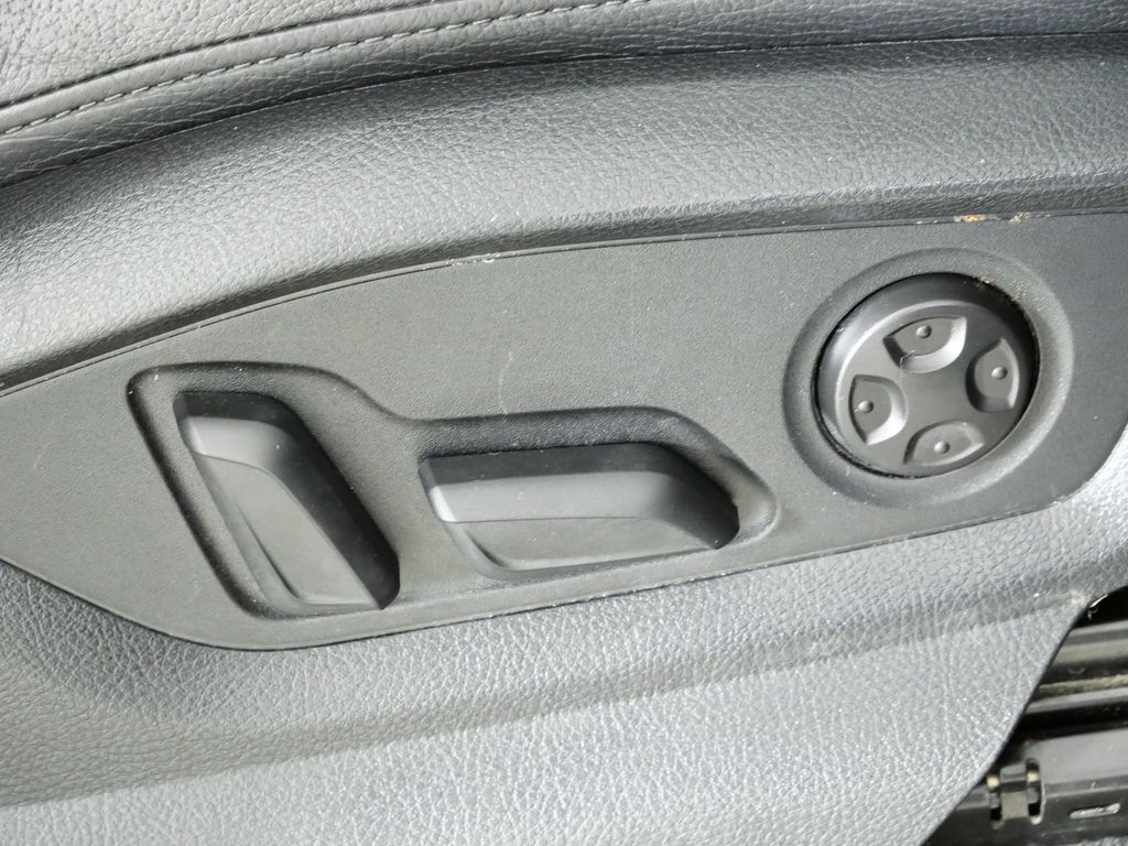 Thumbnail: 2019 Audi Q7 - 28