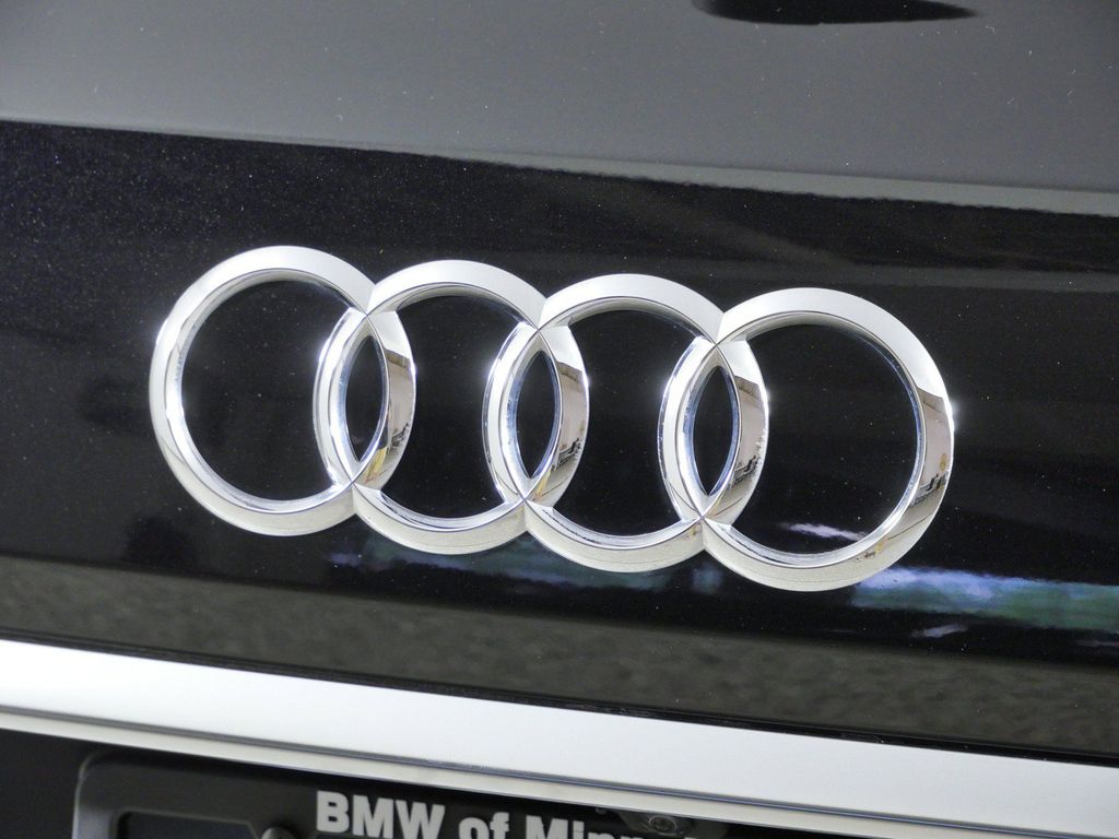 Thumbnail: 2020 Audi Q7 - 22