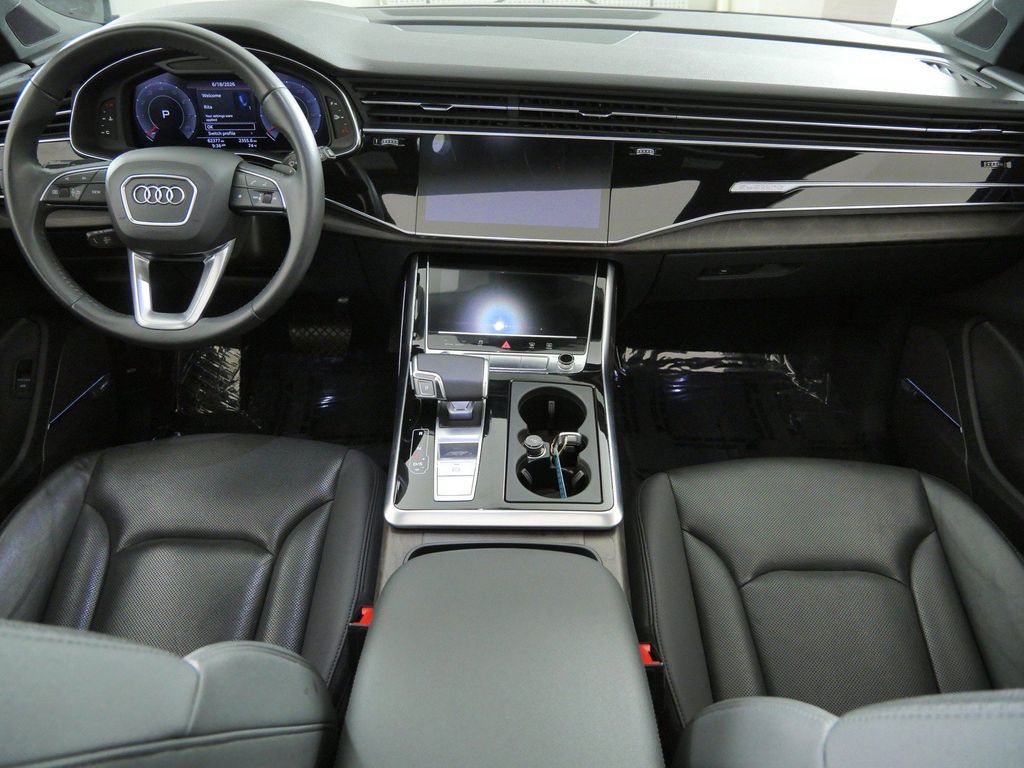 Thumbnail: 2020 Audi Q7 - 2