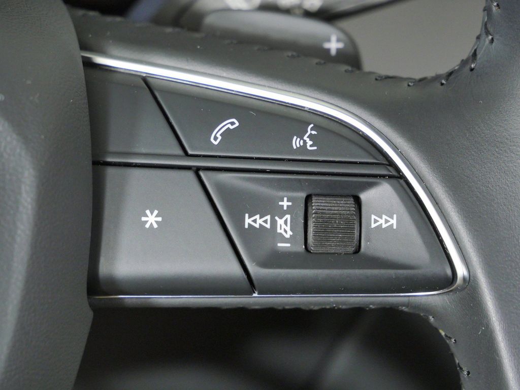 Thumbnail: 2020 Audi Q7 - 43