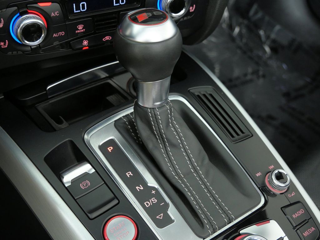 Thumbnail: 2015 Audi S5 - 45