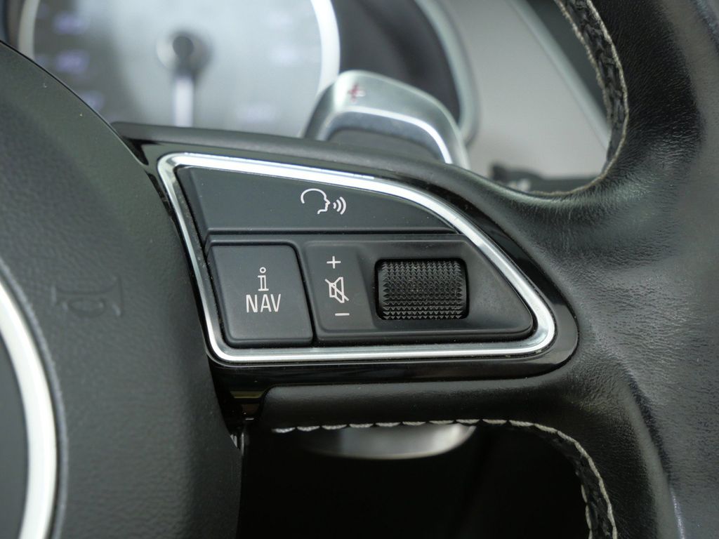 Thumbnail: 2015 Audi S5 - 39