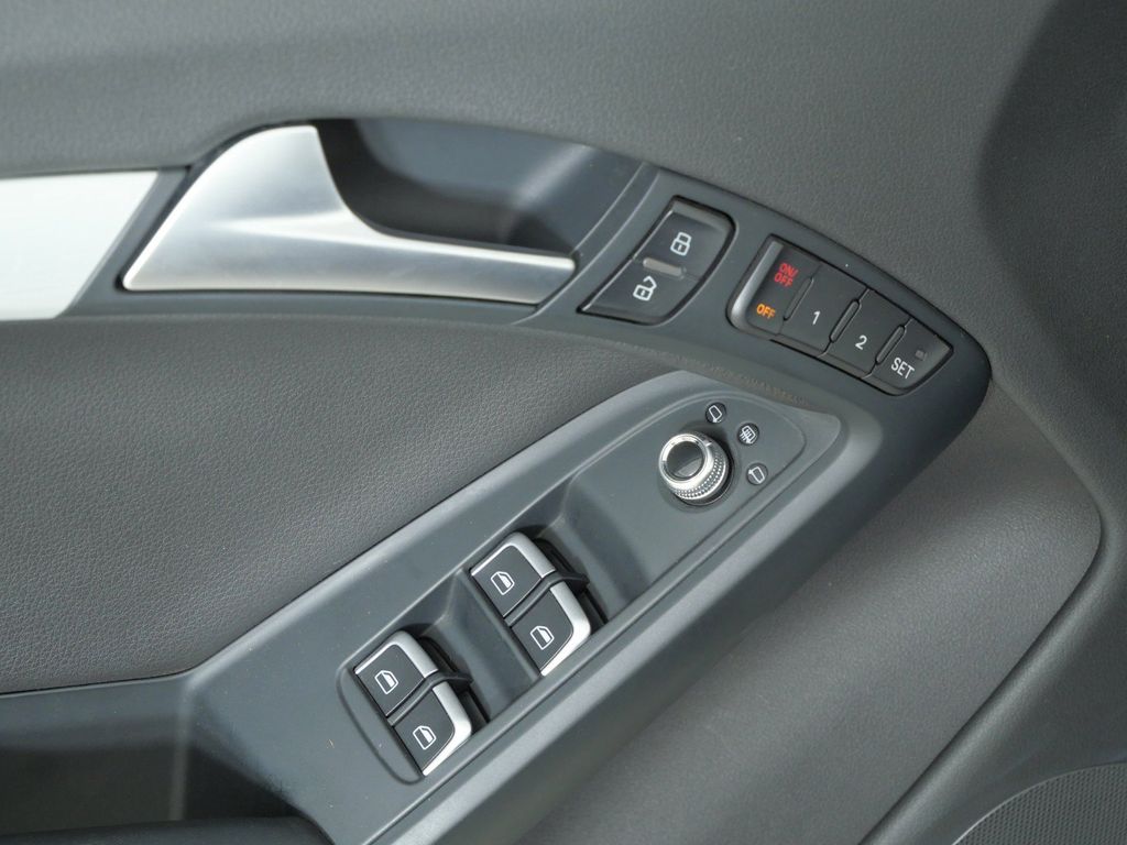 Thumbnail: 2015 Audi S5 - 34