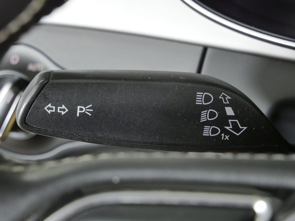 Thumbnail: 2014 Audi S4 - 13