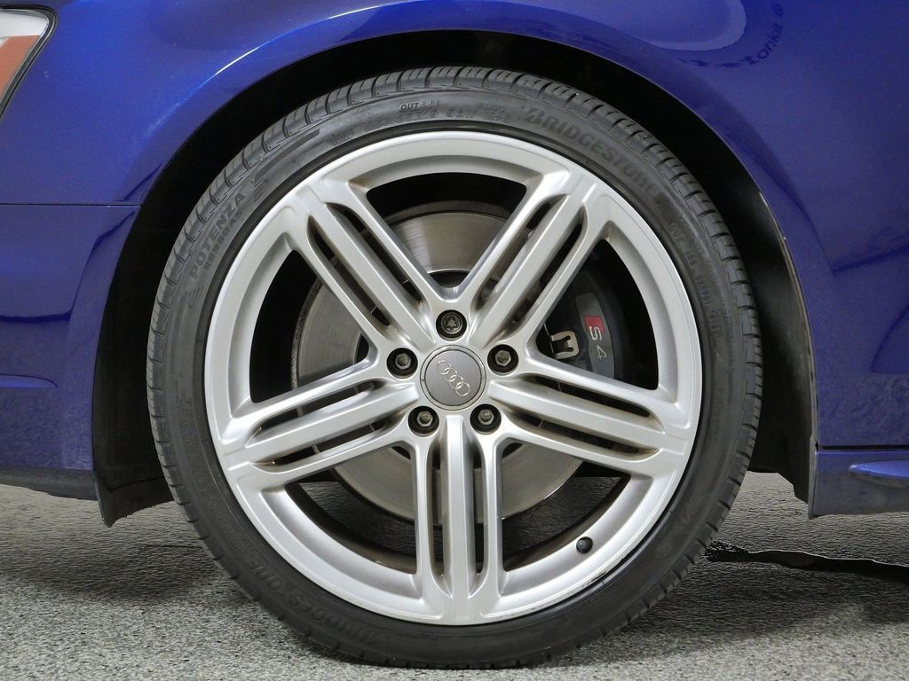 Thumbnail: 2014 Audi S4 - 8