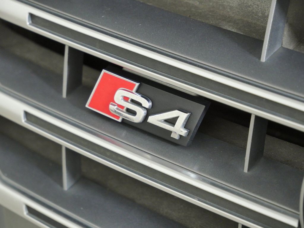 Thumbnail: 2014 Audi S4 - 25