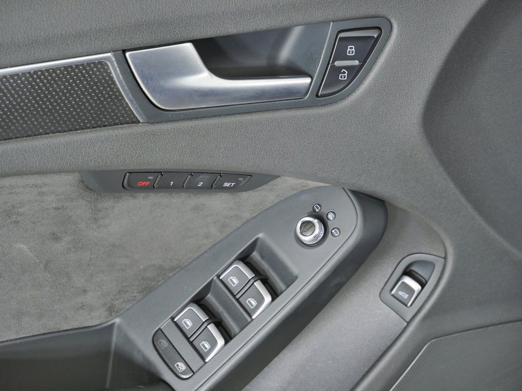 Thumbnail: 2014 Audi S4 - 38