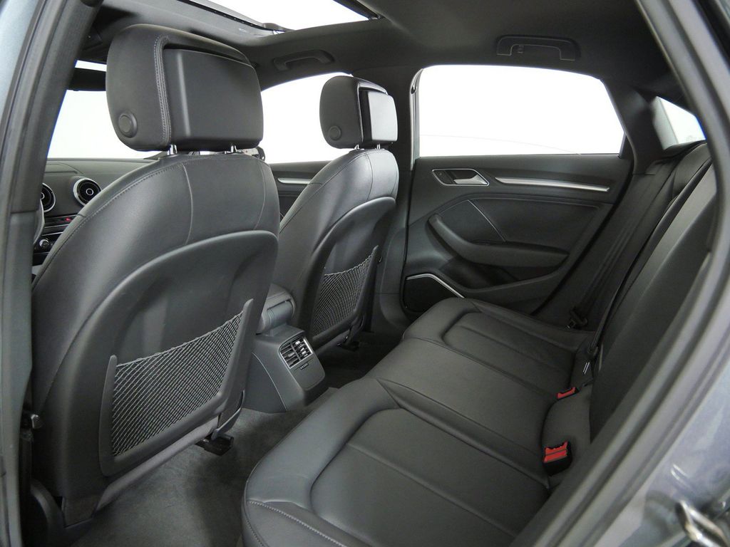 Thumbnail: 2016 Audi A3 - 33