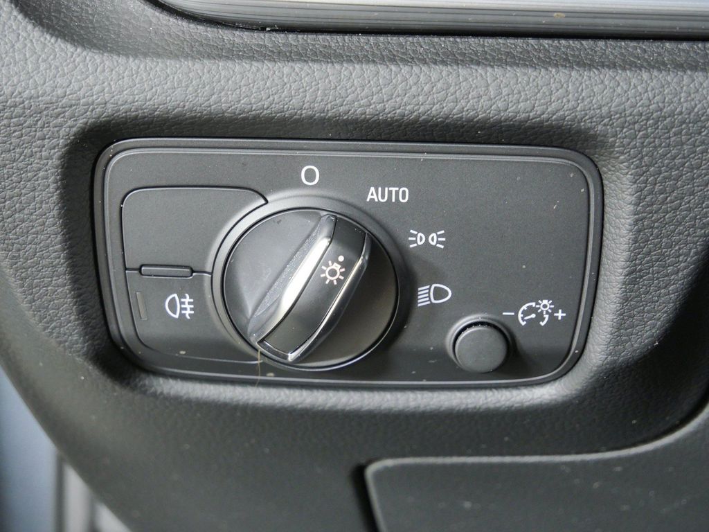 Thumbnail: 2016 Audi A3 - 41