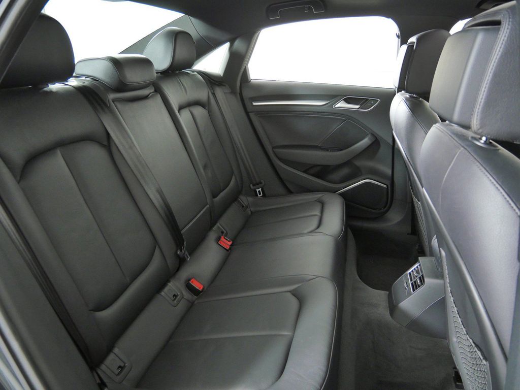 Thumbnail: 2016 Audi A3 - 31