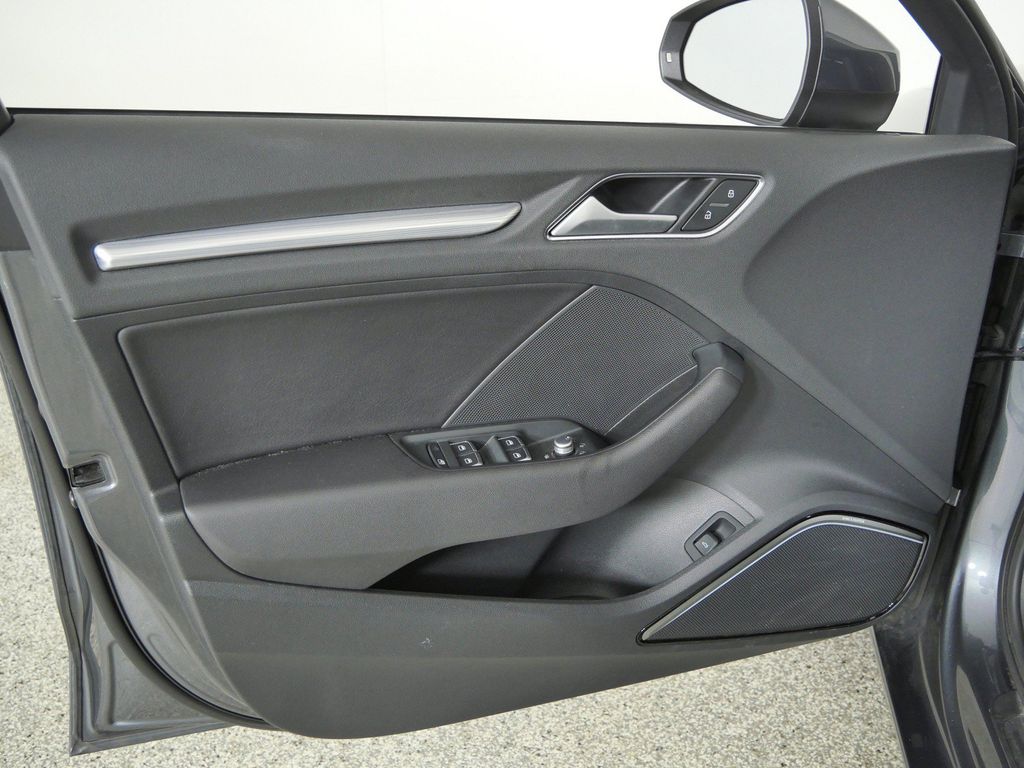 Thumbnail: 2016 Audi A3 - 35
