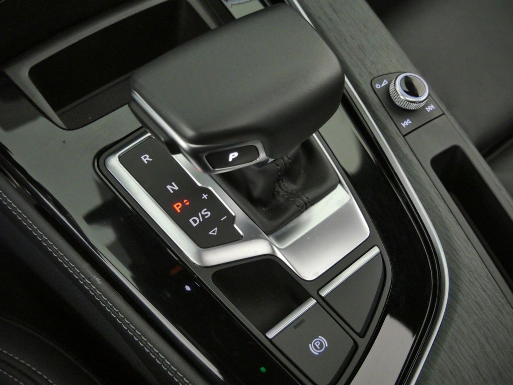 Thumbnail: 2023 Audi A5 - 13
