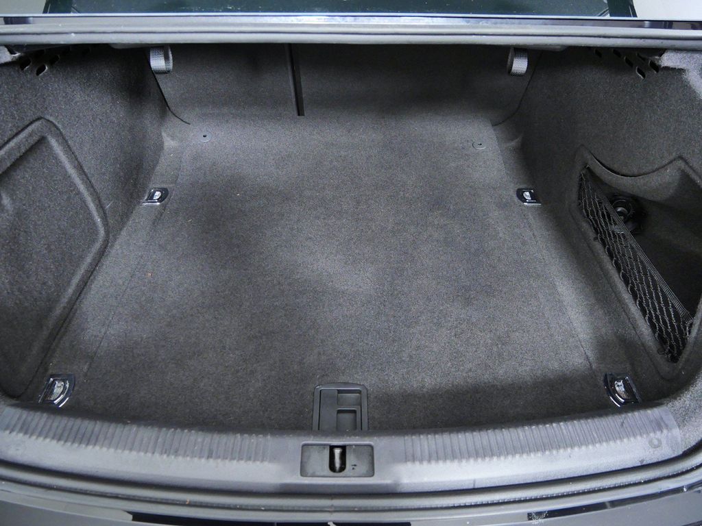 Thumbnail: 2014 Audi A4 - 16