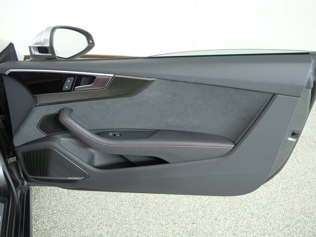 Thumbnail: 2023 Audi S5 - 26