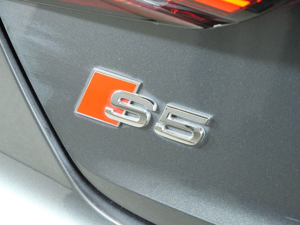 Thumbnail: 2023 Audi S5 - 23
