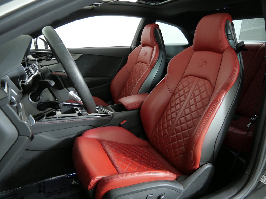Thumbnail: 2023 Audi S5 - 33