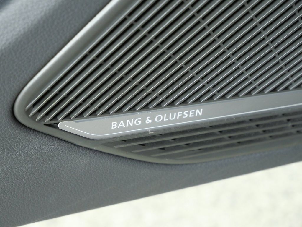 Thumbnail: 2023 Audi S5 - 36