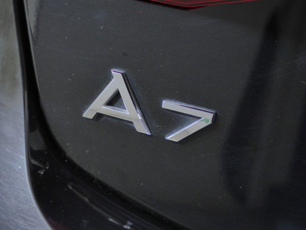 Thumbnail: 2020 Audi A7 - 23