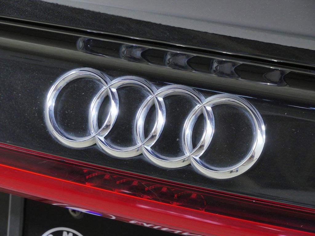 Thumbnail: 2020 Audi A7 - 21