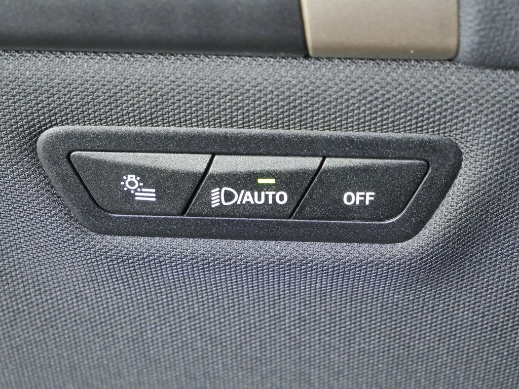 Thumbnail: 2024 BMW iX - 42