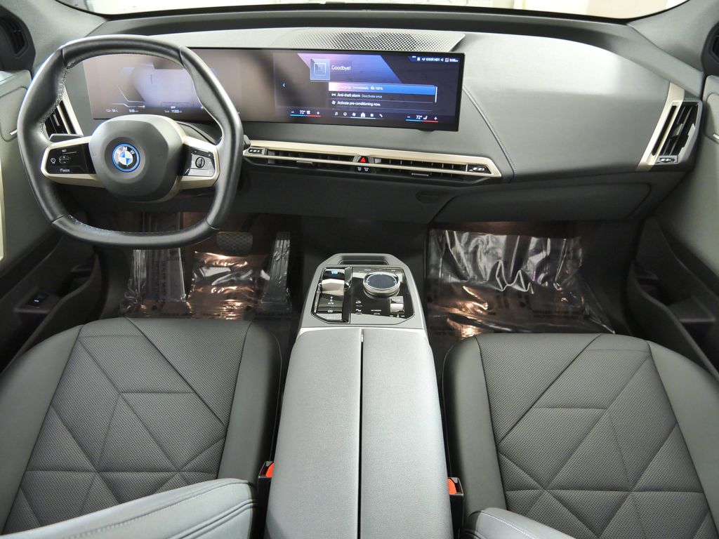 Thumbnail: 2024 BMW iX - 2