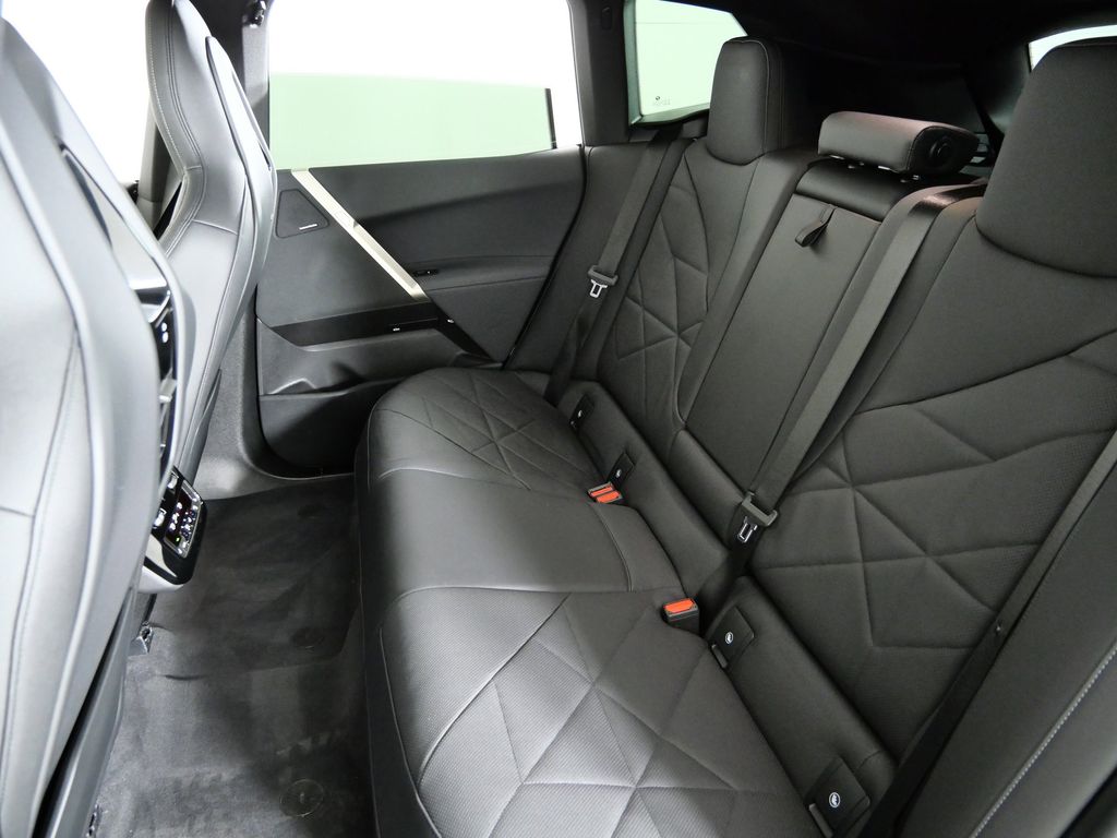 Thumbnail: 2024 BMW iX - 35