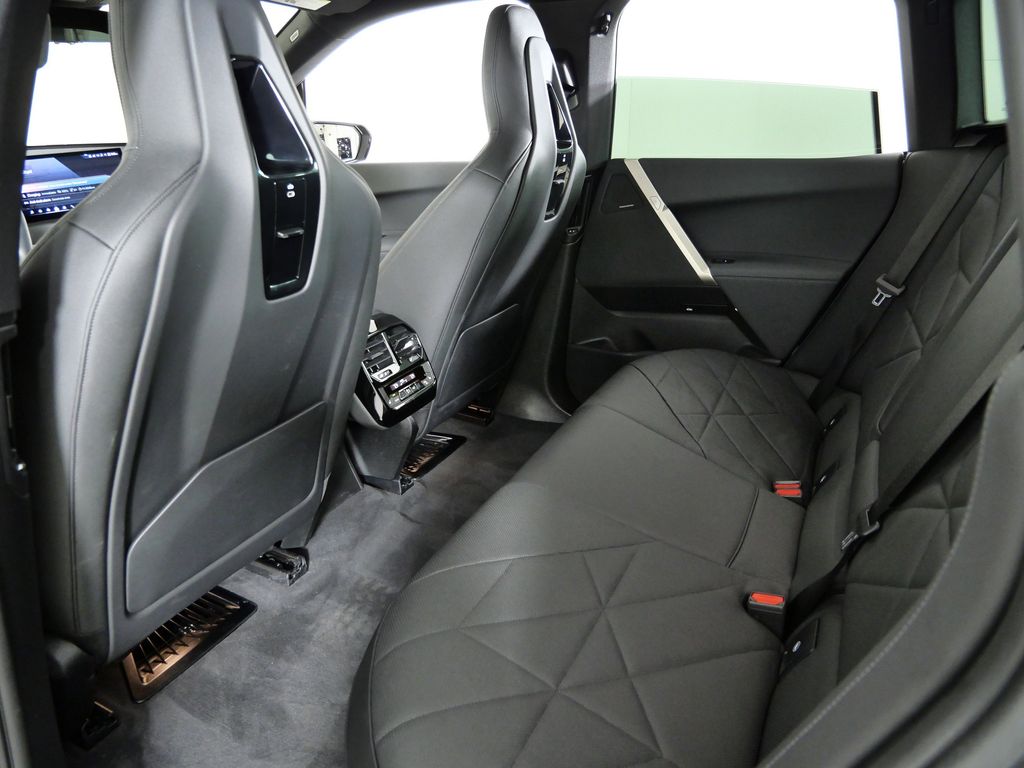 Thumbnail: 2024 BMW iX - 34