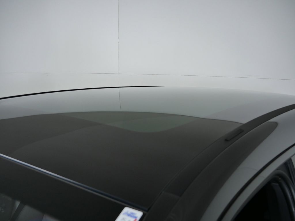 Thumbnail: 2024 BMW iX - 27