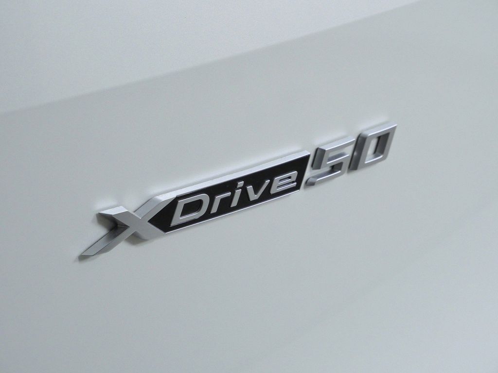 Thumbnail: 2024 BMW iX - 23