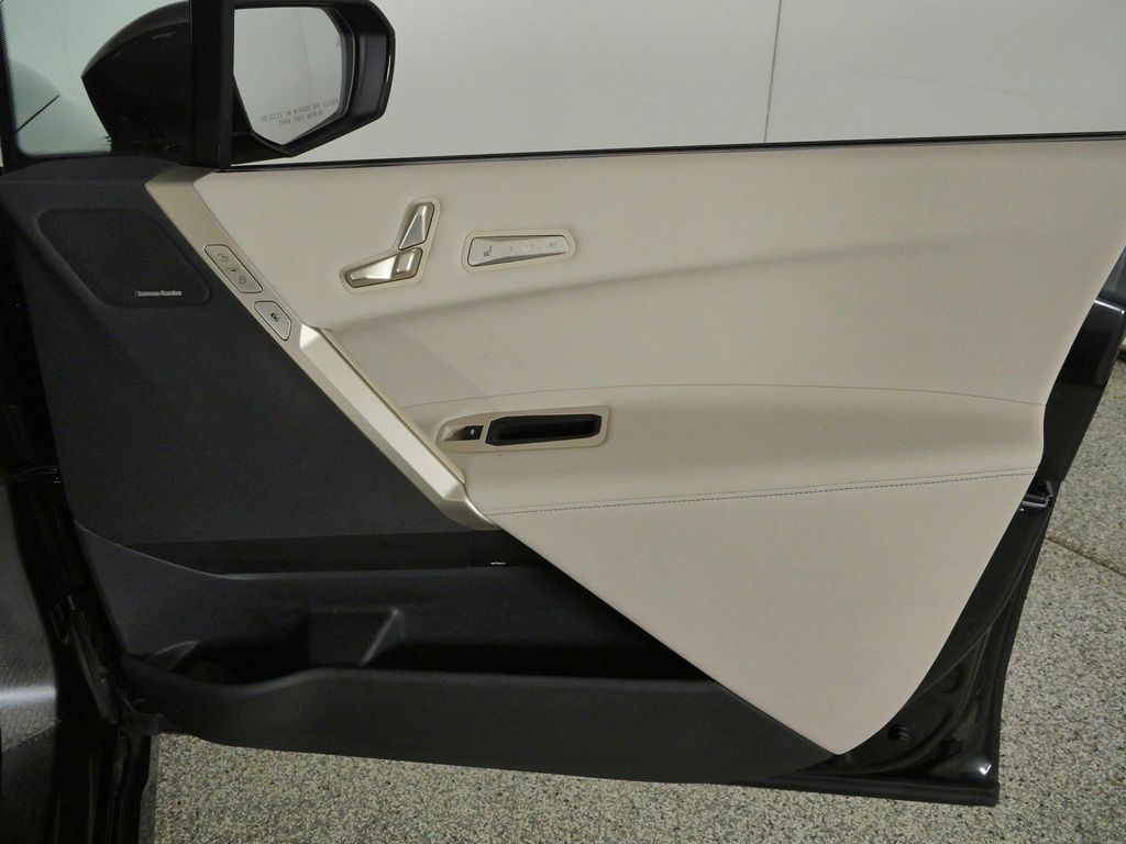 Thumbnail: 2024 BMW iX - 29