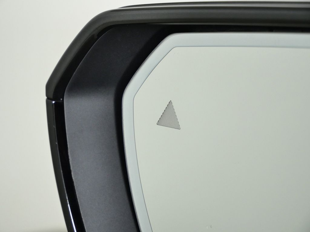 Thumbnail: 2025 BMW iX - 40