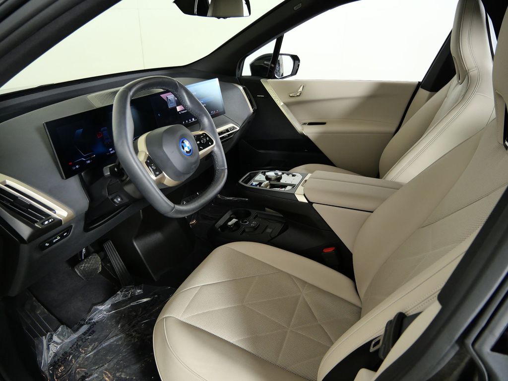 Thumbnail: 2025 BMW iX - 36