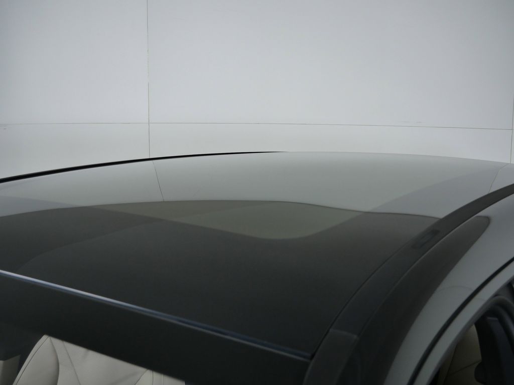 Thumbnail: 2025 BMW iX - 25