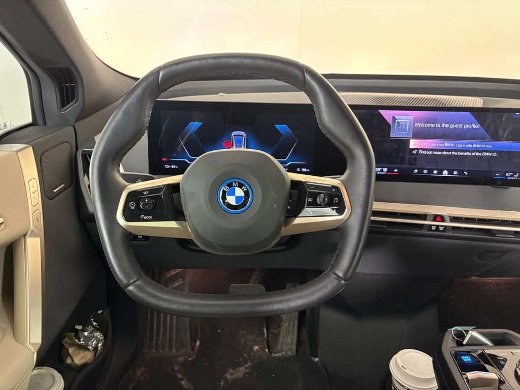 Thumbnail: 2024 BMW iX - 2
