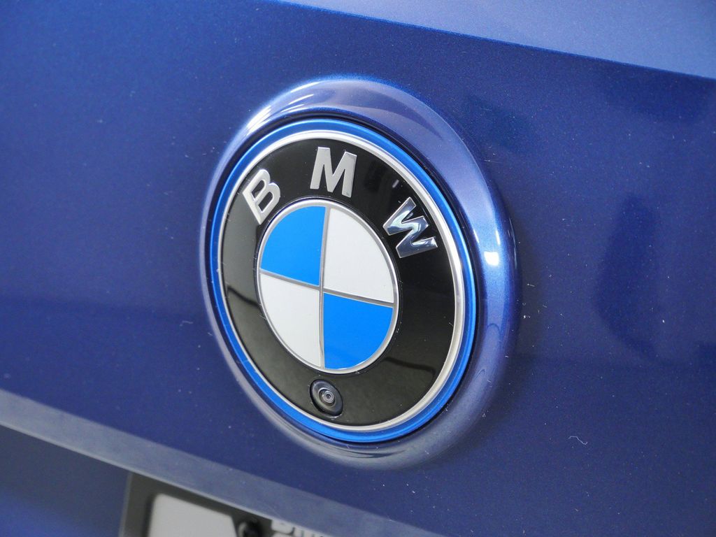 Thumbnail: 2024 BMW iX - 6