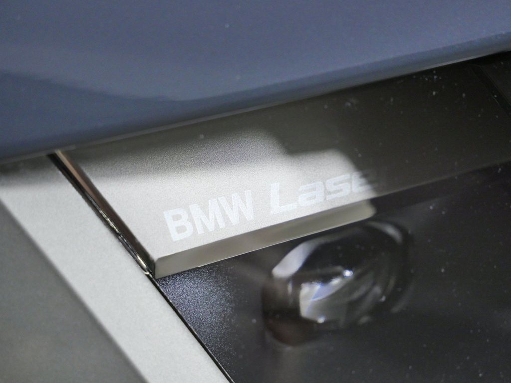 Thumbnail: 2024 BMW iX - 7