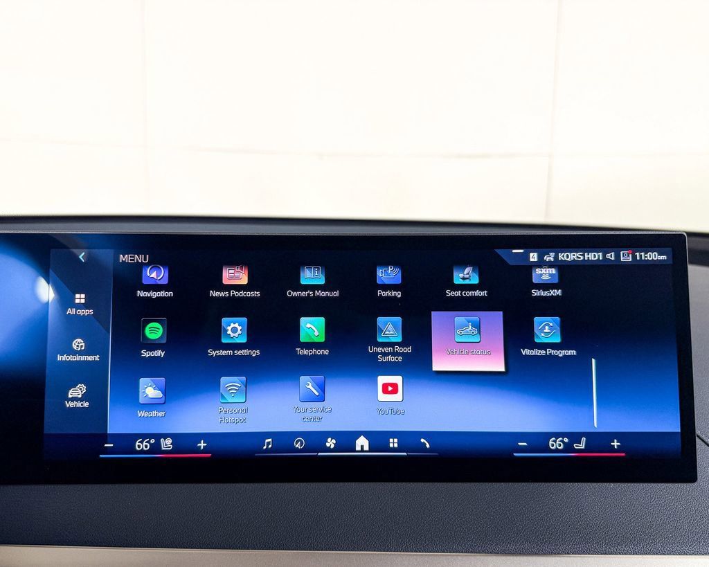 Thumbnail: 2025 BMW iX - 13