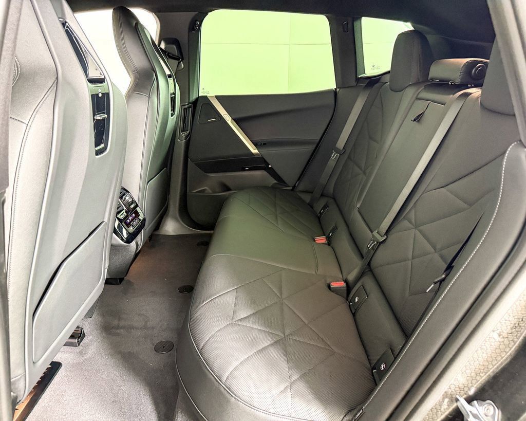 Thumbnail: 2025 BMW iX - 35